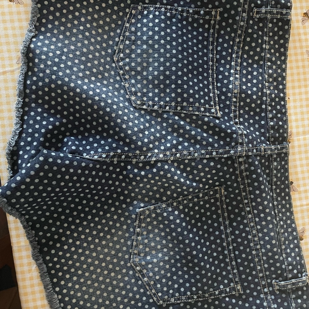 Shorts. Womenswear size 16